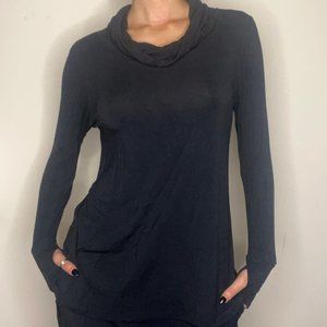Black Long sleeve by Cuddledud